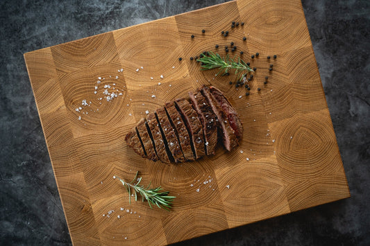 DLATEGO DREWNIANE DESKI SĄ NAJLEPSZE DLA MIĘSA